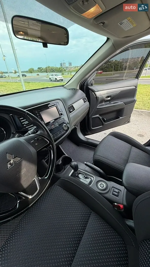 2015 Mitsubishi Outlander - мініатюра 50