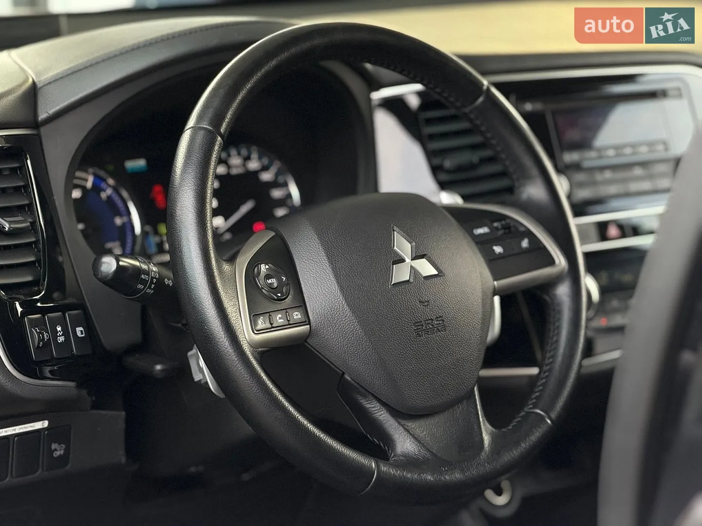 2014 Mitsubishi Outlander - мініатюра 10