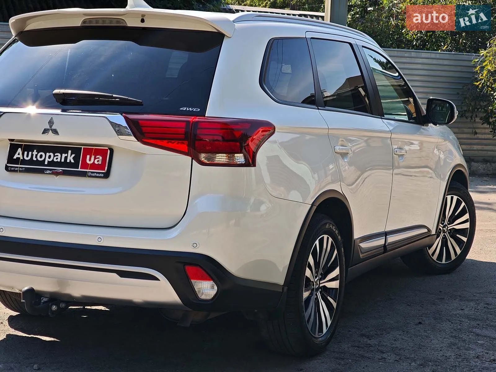 2021 Mitsubishi Outlander - мініатюра 17