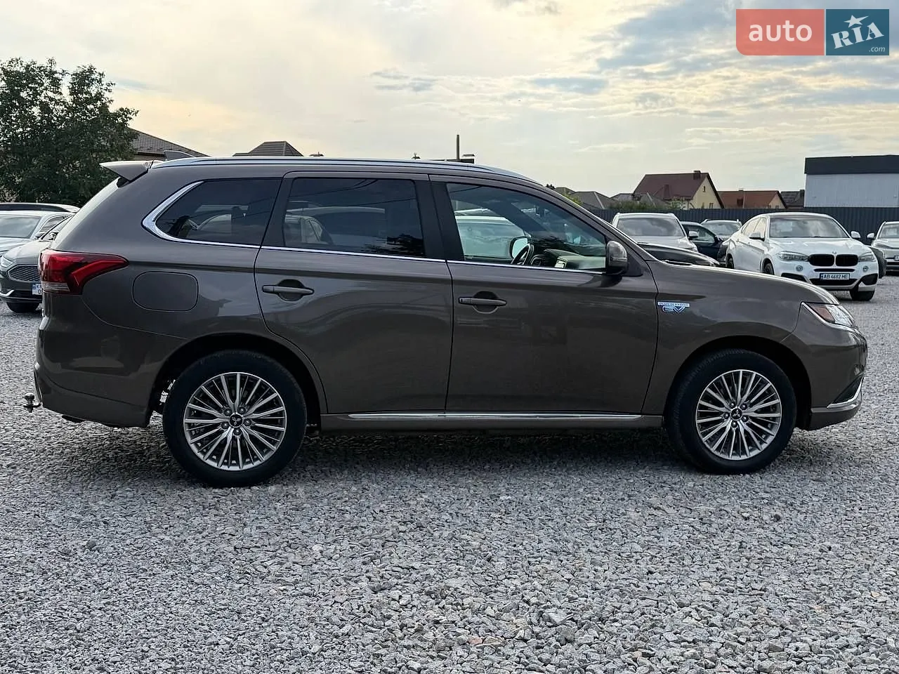 2019 Mitsubishi Outlander - мініатюра 4