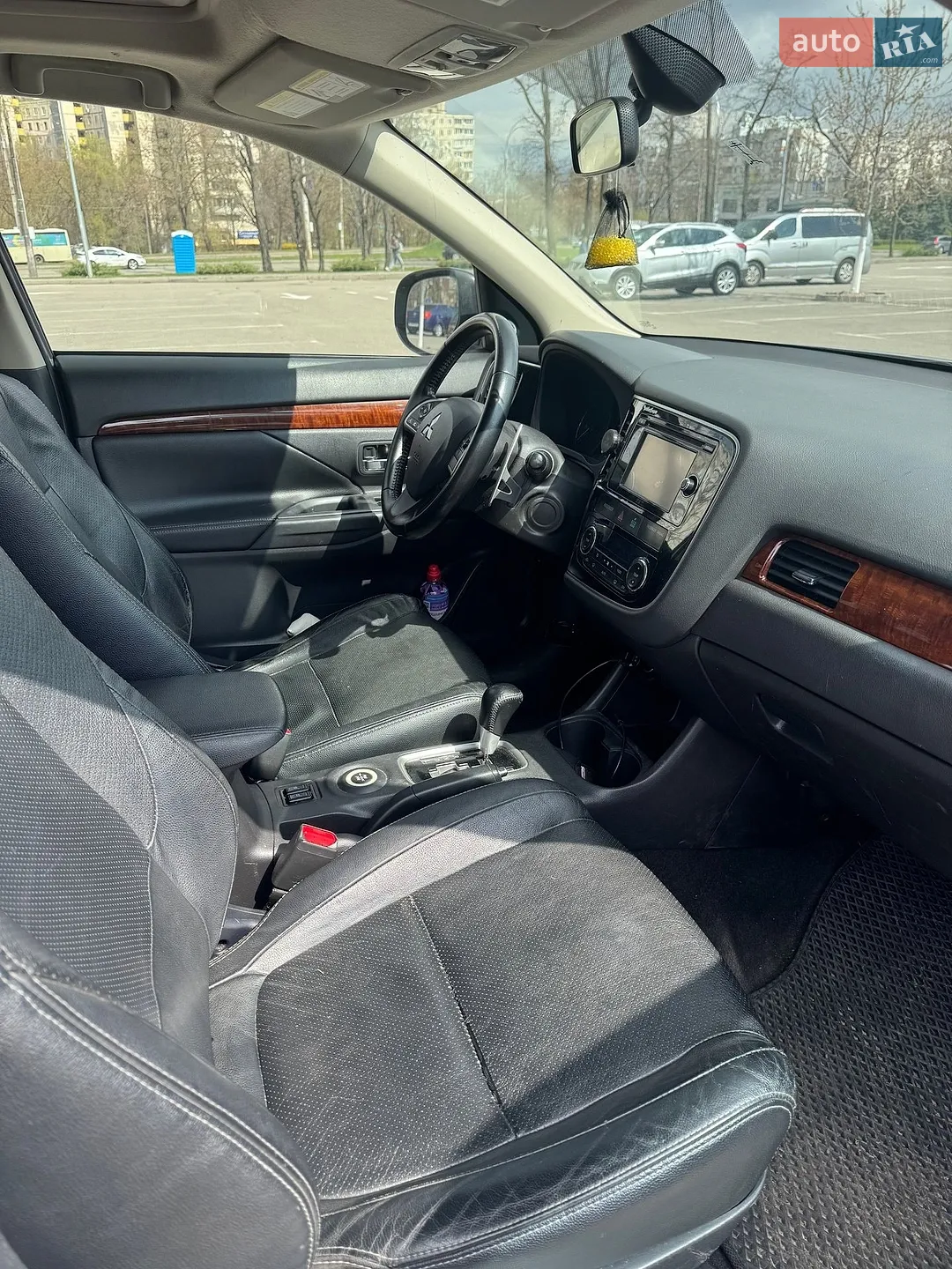 2013 Mitsubishi Outlander - мініатюра 8