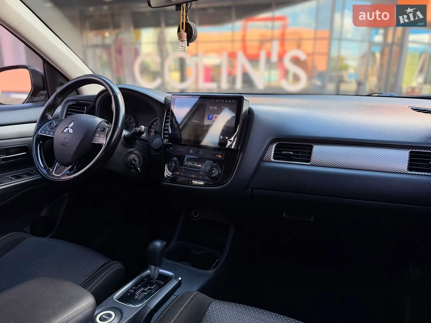 2015 Mitsubishi Outlander - мініатюра 12