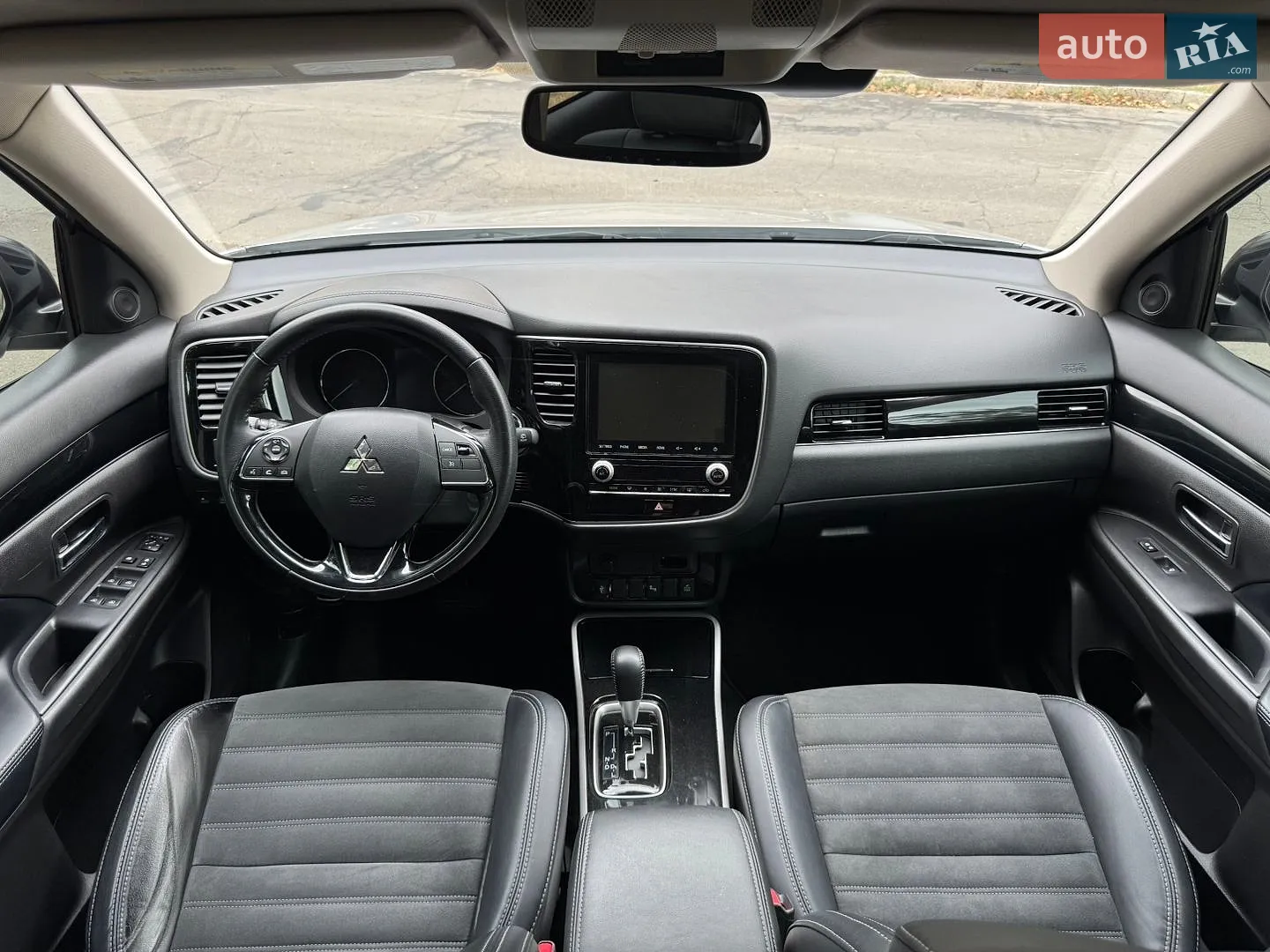 2019 Mitsubishi Outlander - мініатюра 13