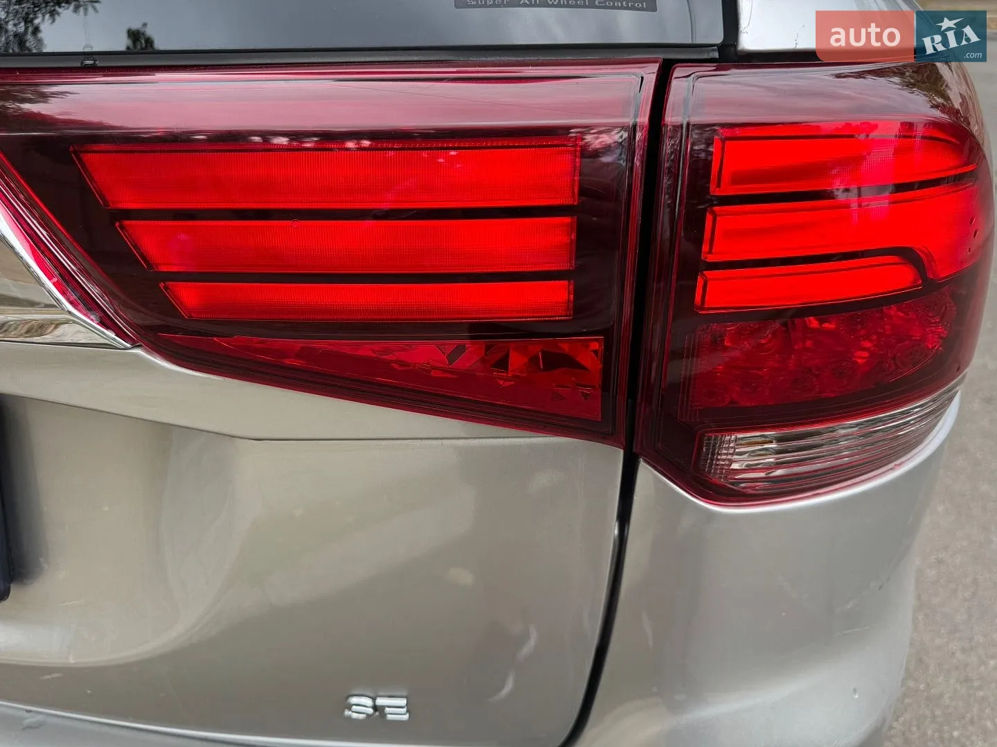2019 Mitsubishi Outlander - мініатюра 18