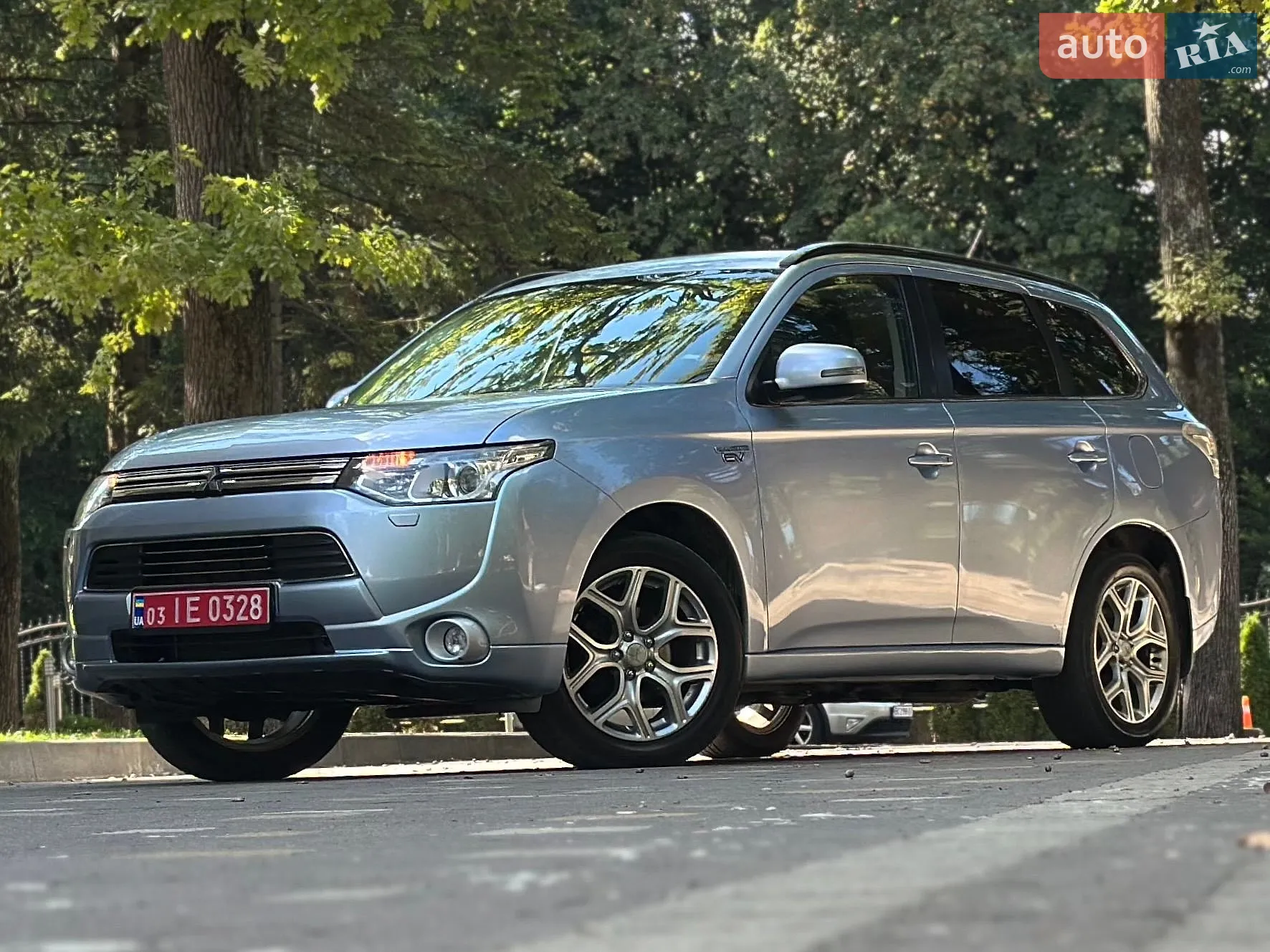 2015 Mitsubishi Outlander - мініатюра 24