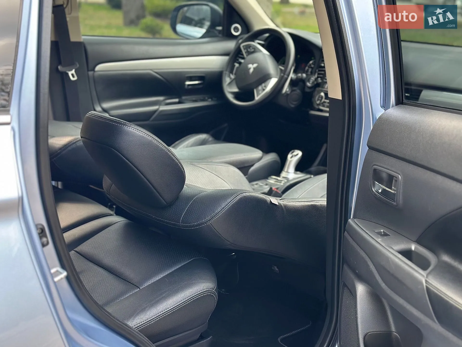2015 Mitsubishi Outlander - мініатюра 63