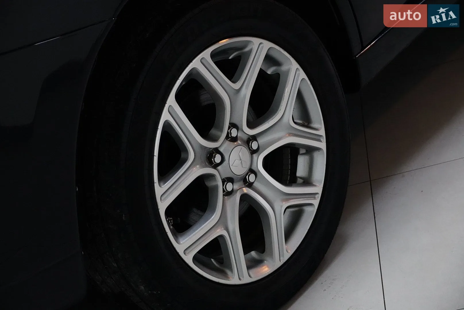 2015 Mitsubishi Outlander - мініатюра 19