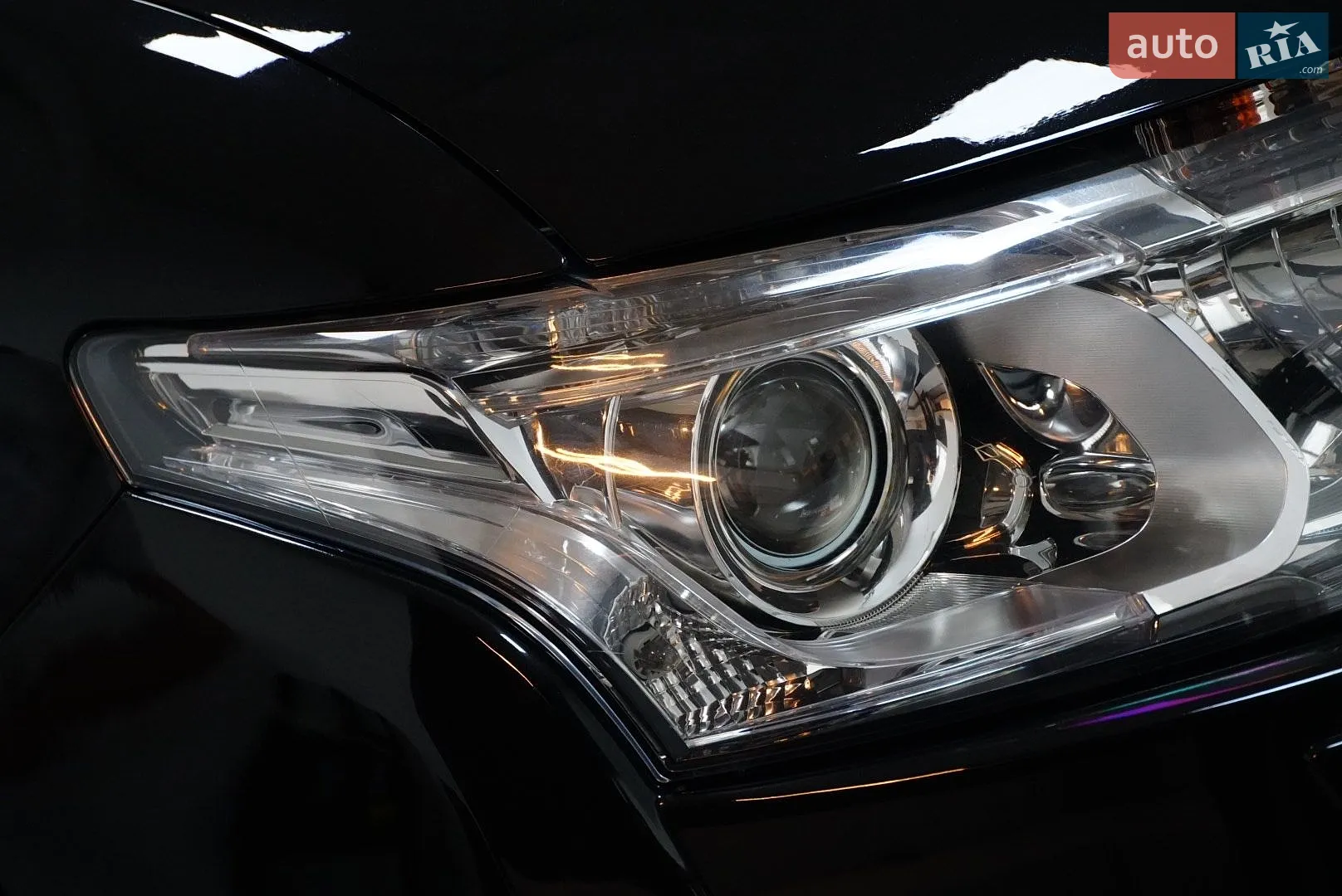 2015 Mitsubishi Outlander - мініатюра 27