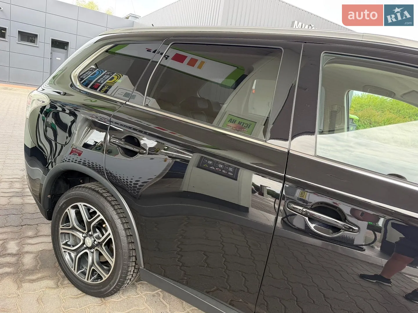 2015 Mitsubishi Outlander - мініатюра 17