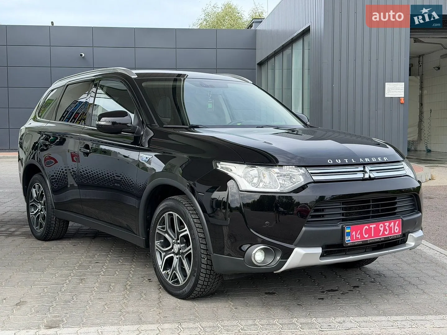 2015 Mitsubishi Outlander - мініатюра 20