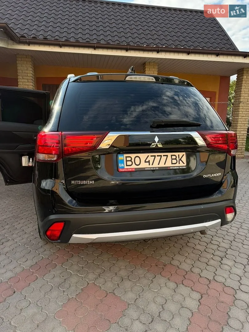 2017 Mitsubishi Outlander - мініатюра 7