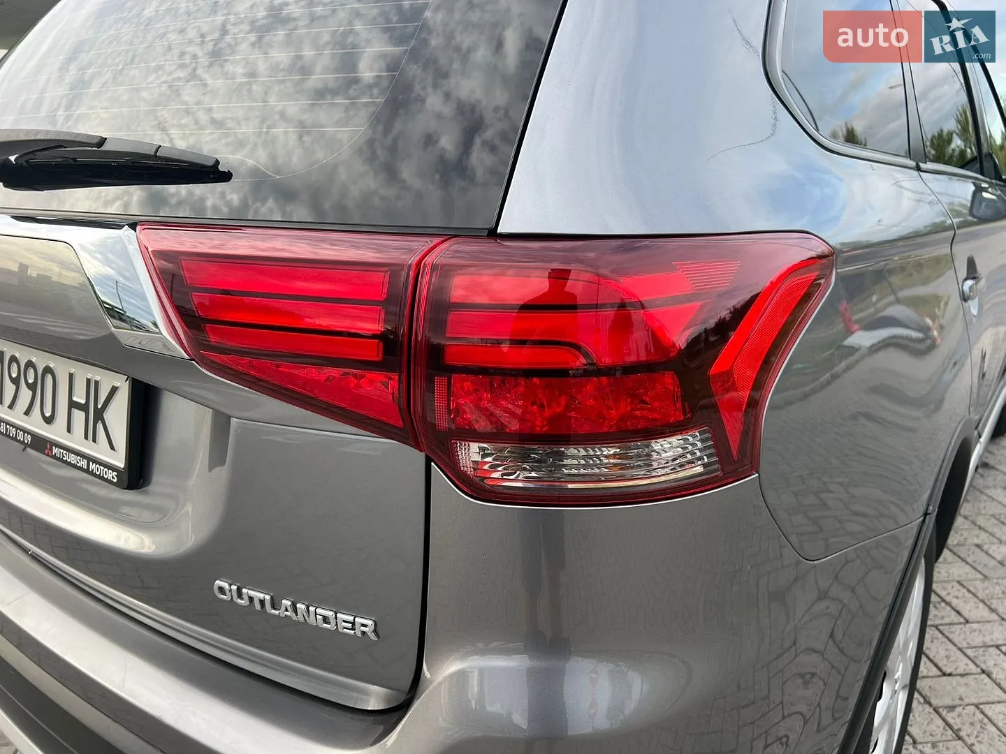 2017 Mitsubishi Outlander - мініатюра 24