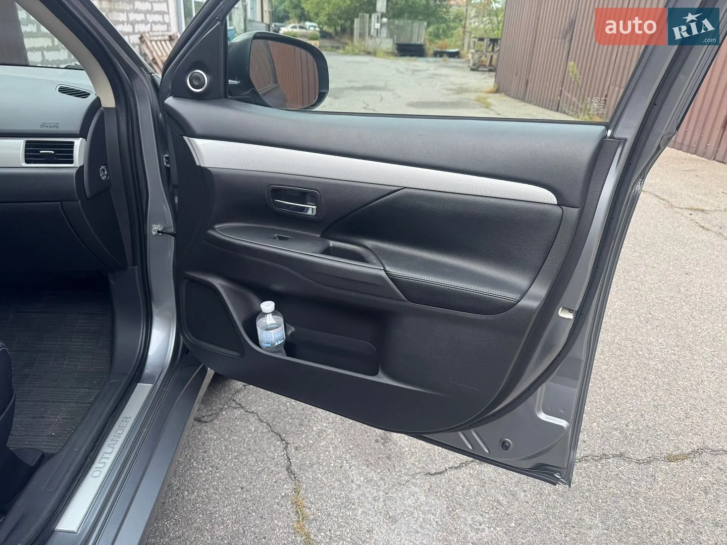 2013 Mitsubishi Outlander - мініатюра 14