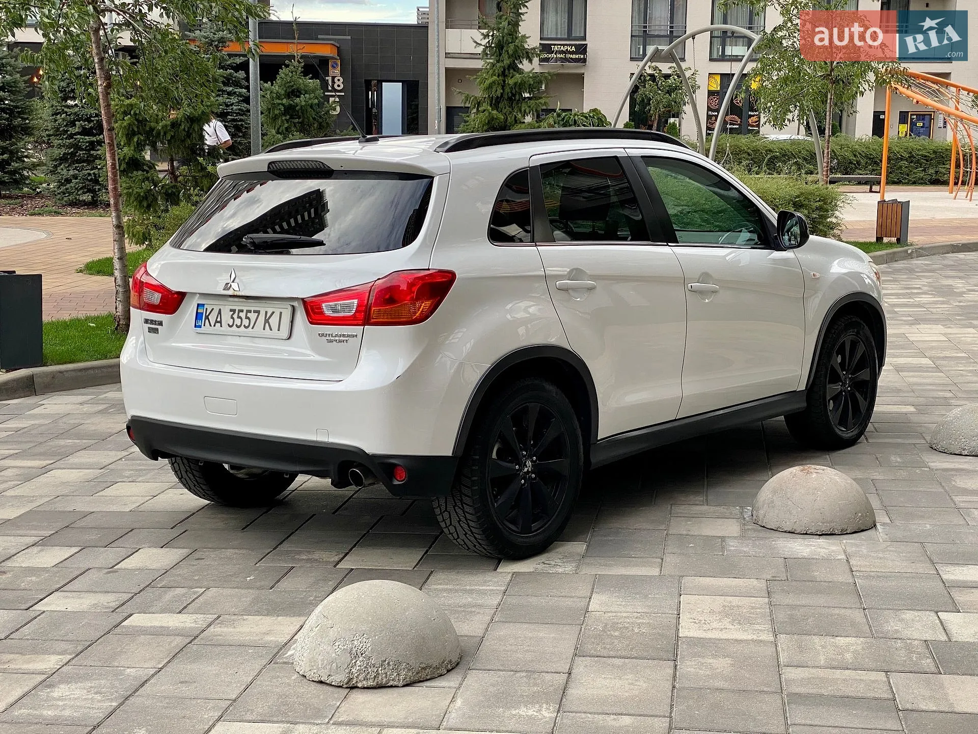 2013 Mitsubishi Outlander - мініатюра 8