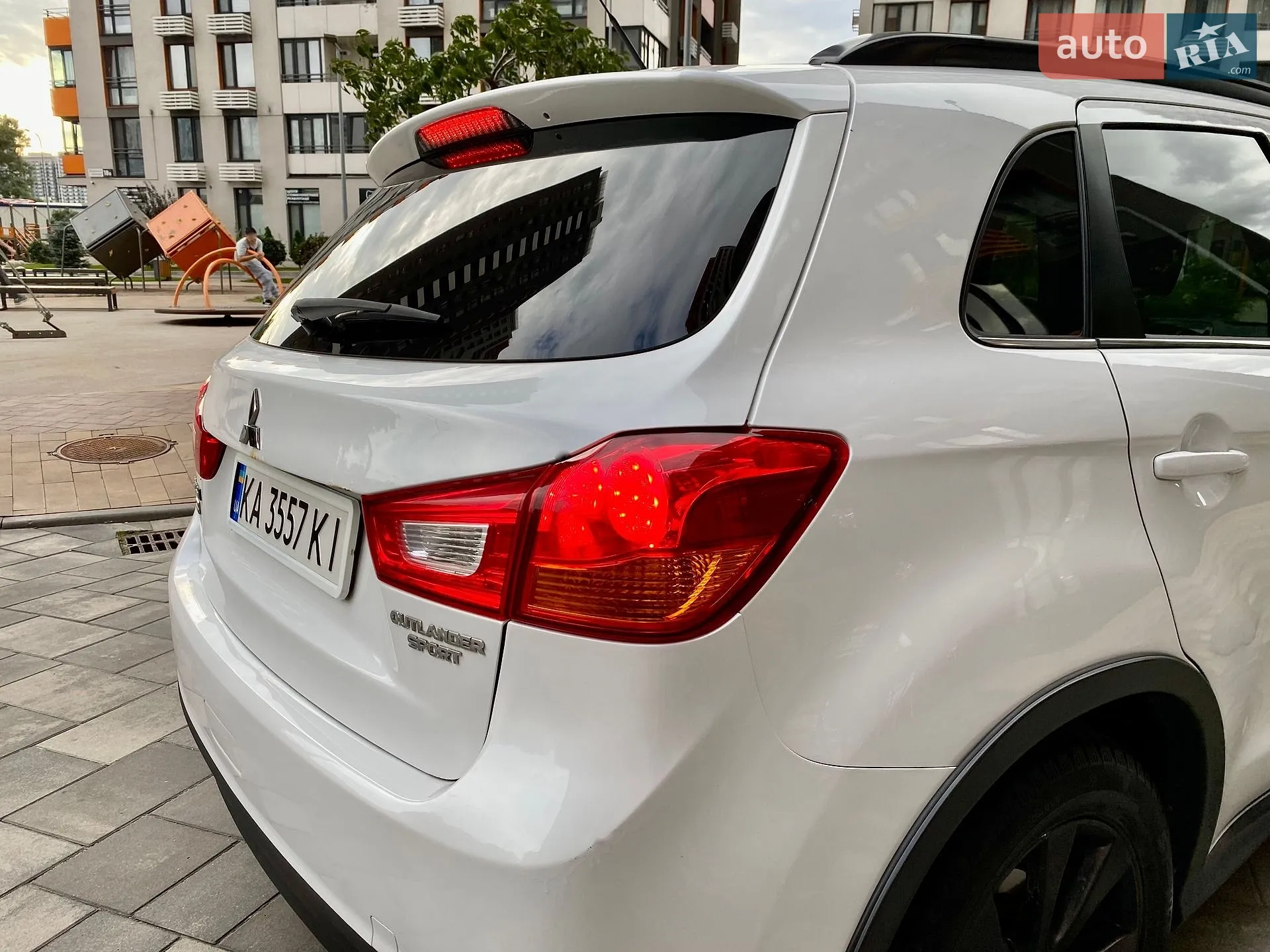 2013 Mitsubishi Outlander - мініатюра 14