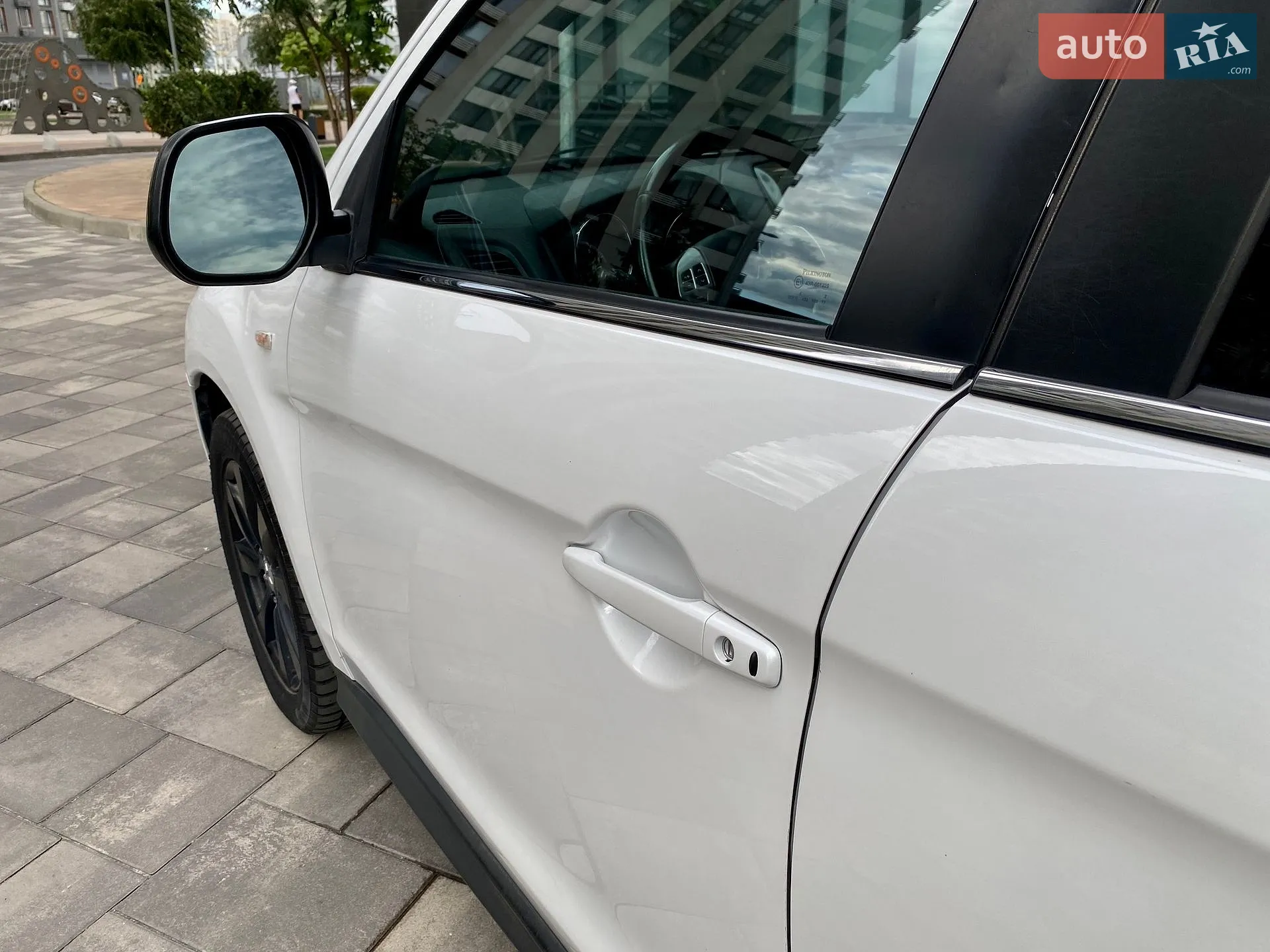 2013 Mitsubishi Outlander - мініатюра 19