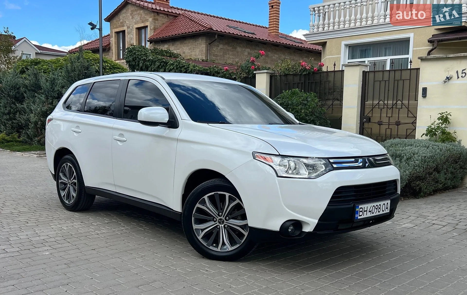 2013 Mitsubishi Outlander - мініатюра 25