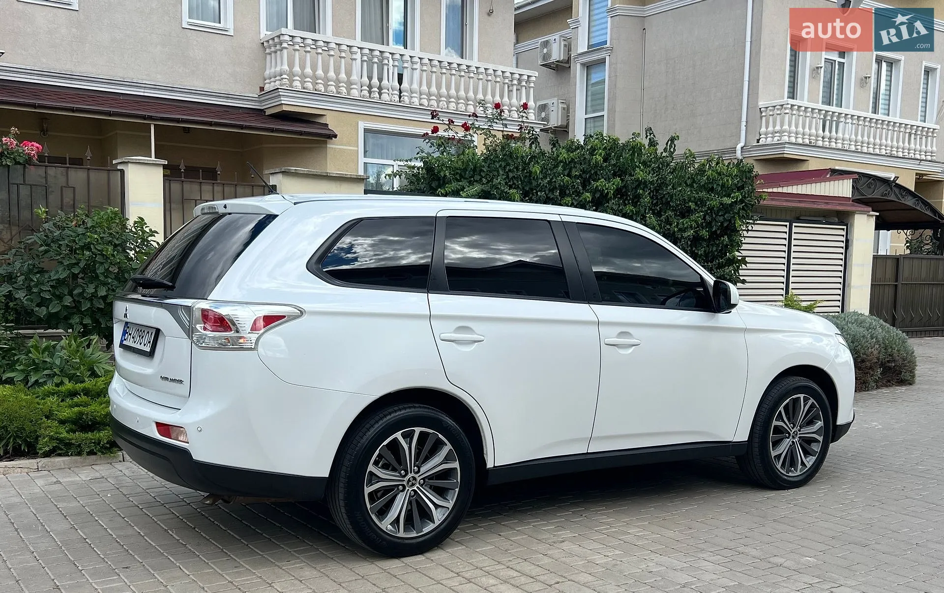 2013 Mitsubishi Outlander - мініатюра 31