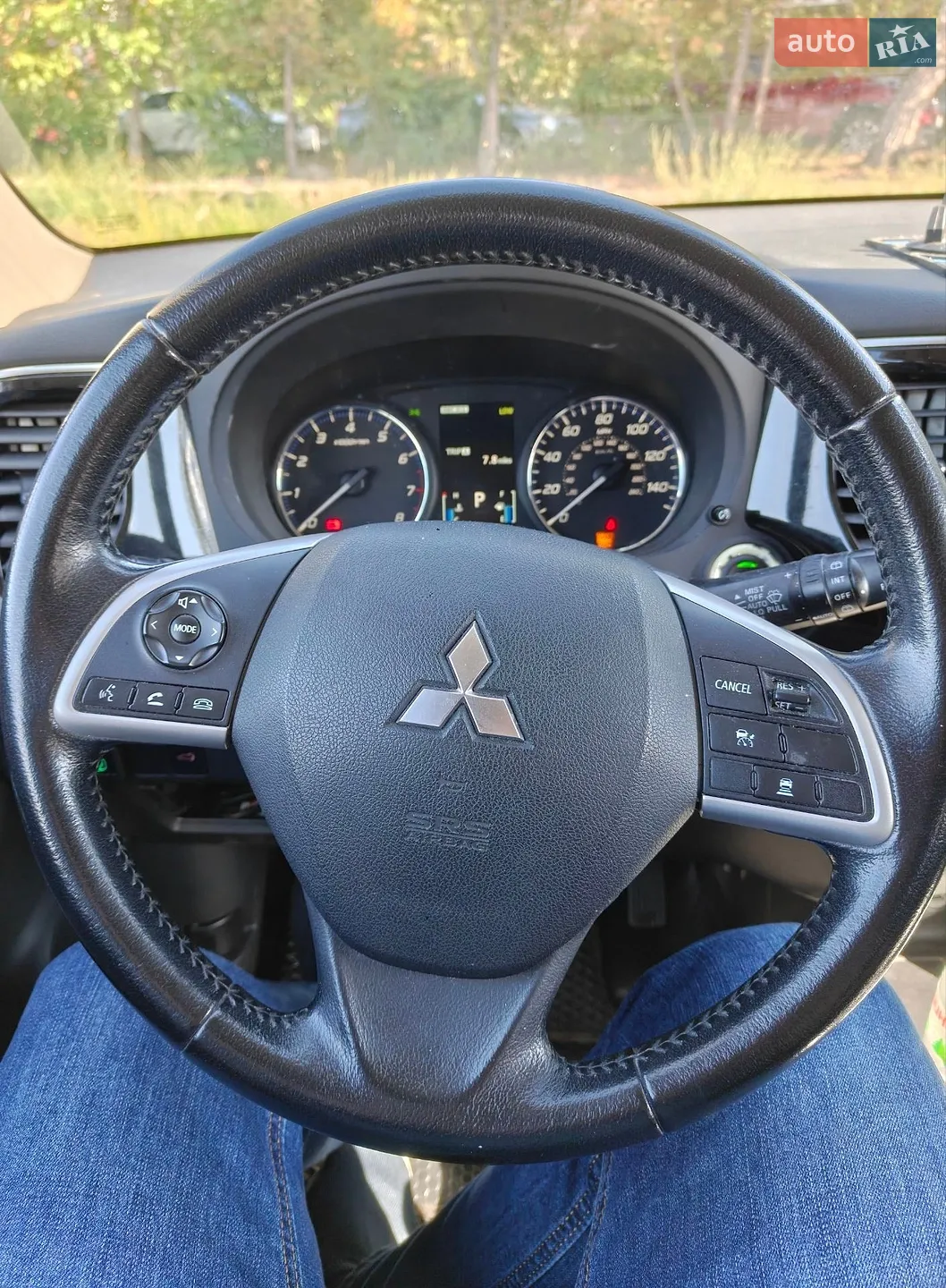2013 Mitsubishi Outlander - мініатюра 8