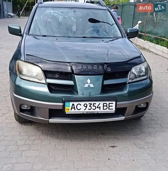 Mitsubishi Outlander 2004