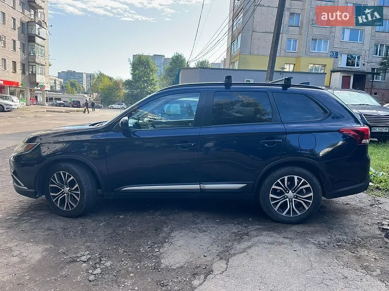 Mitsubishi Outlander