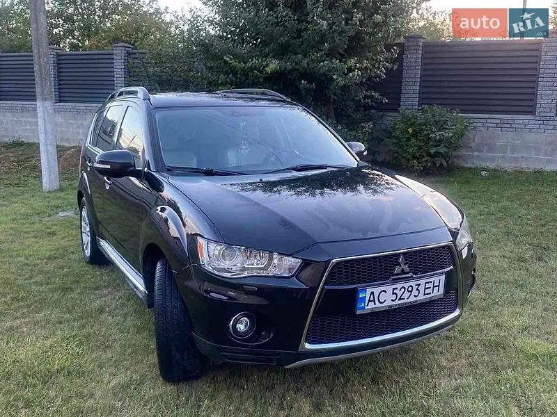 Mitsubishi Outlander
