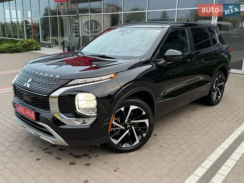 Mitsubishi Outlander 2024
