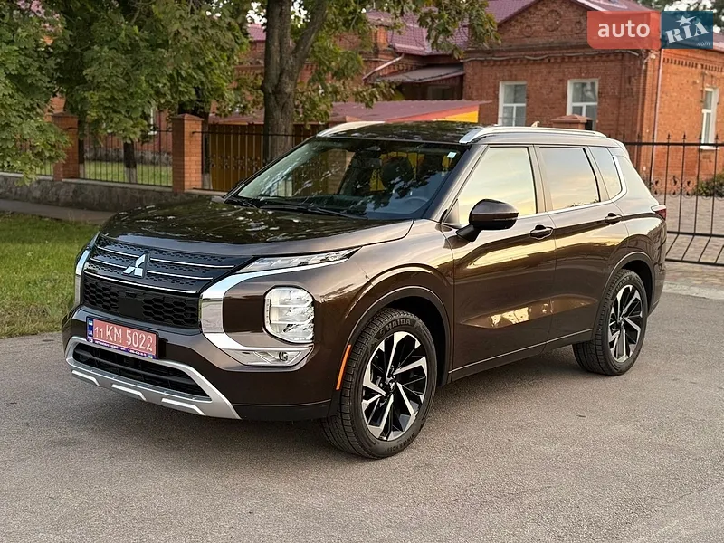 Mitsubishi Outlander