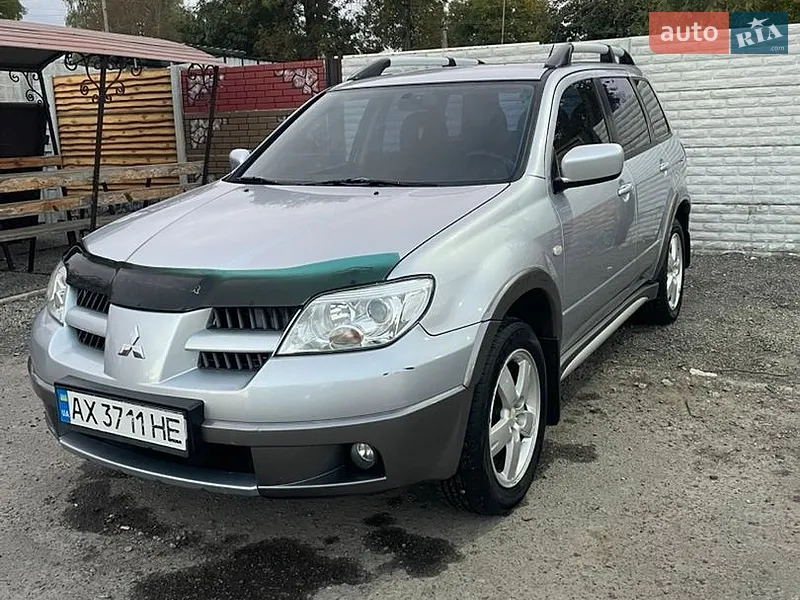 Mitsubishi Outlander 2004