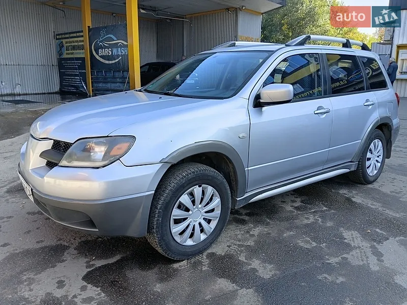 Mitsubishi Outlander 2005