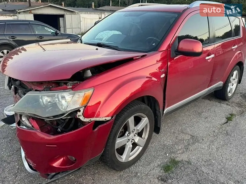 Mitsubishi Outlander 2008
