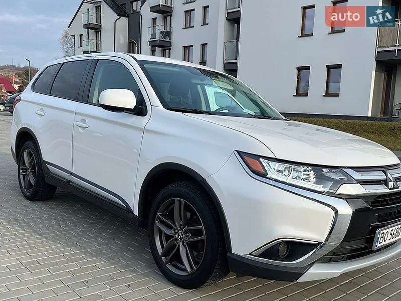 Mitsubishi Outlander 2017