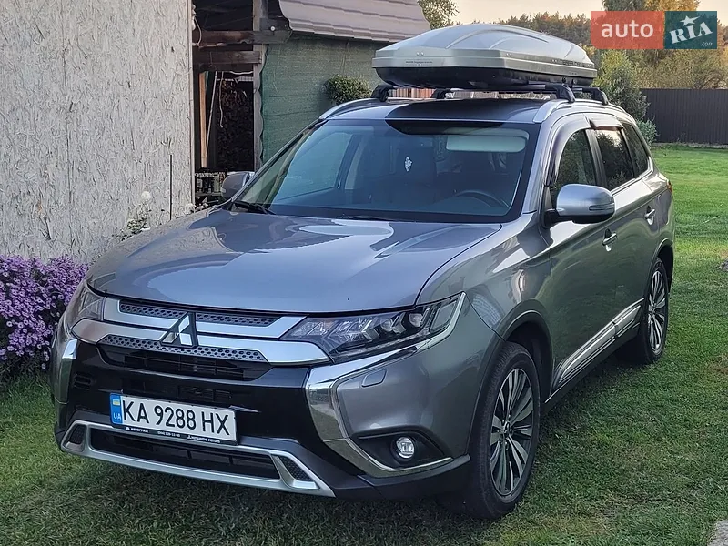 Mitsubishi Outlander