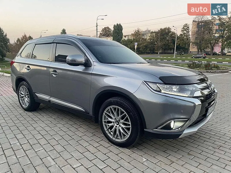 Mitsubishi Outlander
