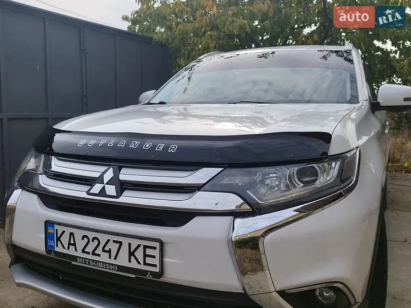 Mitsubishi Outlander
