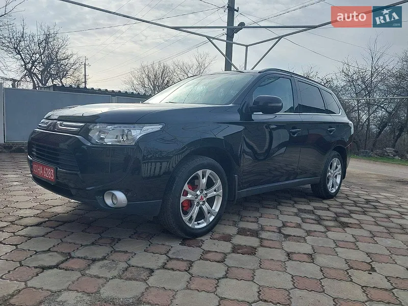 Mitsubishi Outlander