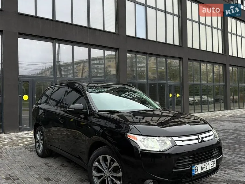 Mitsubishi Outlander