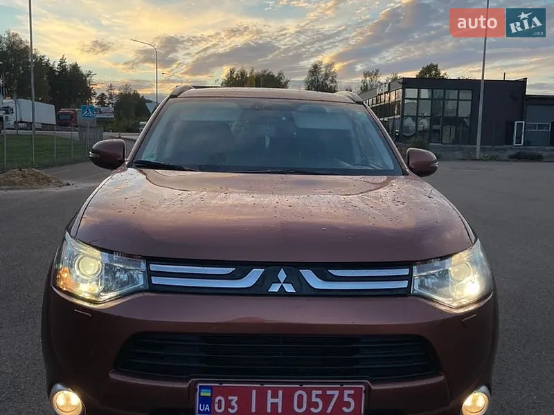 Mitsubishi Outlander