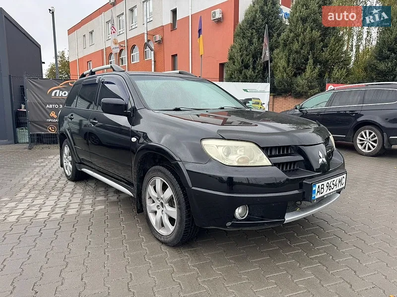 Mitsubishi Outlander