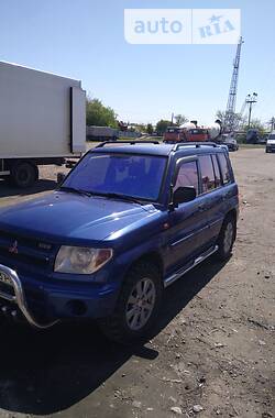 Внедорожник / Кроссовер Mitsubishi Pajero Pinin 2002 в Овидиополе