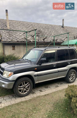 Внедорожник / Кроссовер Mitsubishi Pajero Pinin 2003 в Ужгороде