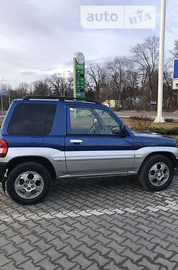 Внедорожник / Кроссовер Mitsubishi Pajero Pinin 2000 в Львове