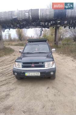 Внедорожник / Кроссовер Mitsubishi Pajero Pinin 2002 в Чернигове