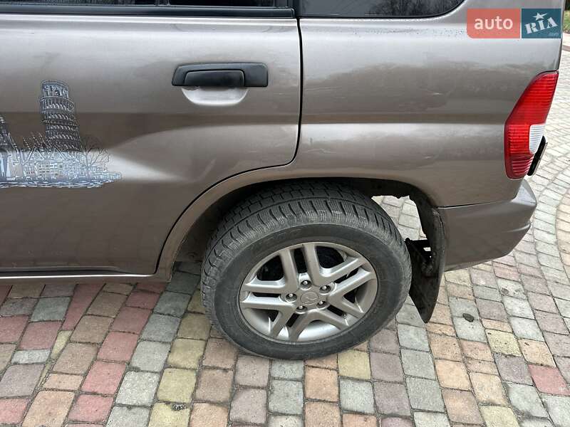 Позашляховик / Кросовер Mitsubishi Pajero Pinin 2002 в Миргороді