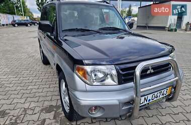 Позашляховик / Кросовер Mitsubishi Pajero Pinin 2005 в 