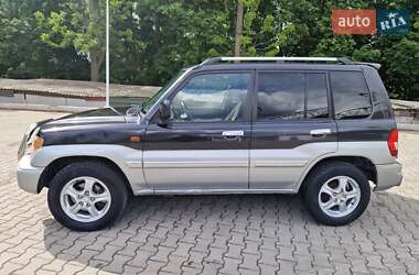 Позашляховик / Кросовер Mitsubishi Pajero Pinin 2005 в 