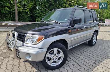 Позашляховик / Кросовер Mitsubishi Pajero Pinin 2005 в 