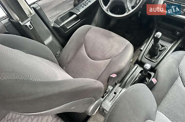 Внедорожник / Кроссовер Mitsubishi Pajero Pinin 2001 в 