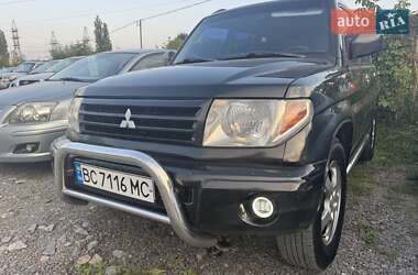 Внедорожник / Кроссовер Mitsubishi Pajero Pinin 2002 в 
