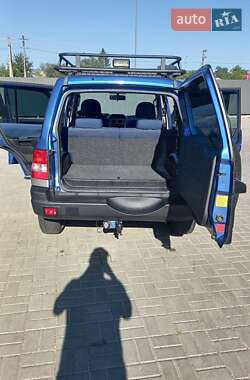 Внедорожник / Кроссовер Mitsubishi Pajero Pinin 2002 в 
